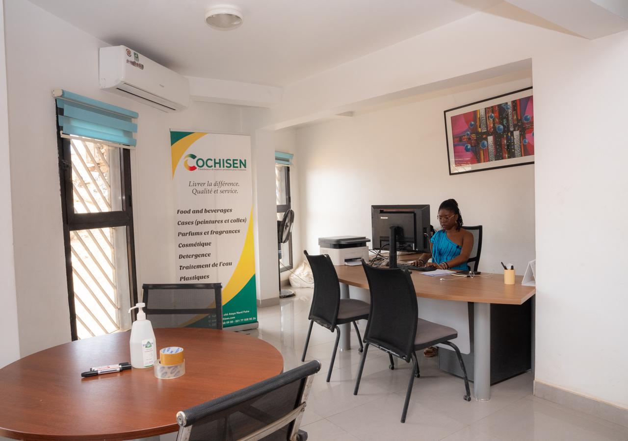 Équipe et bureaux de COCHISEN à Dakar